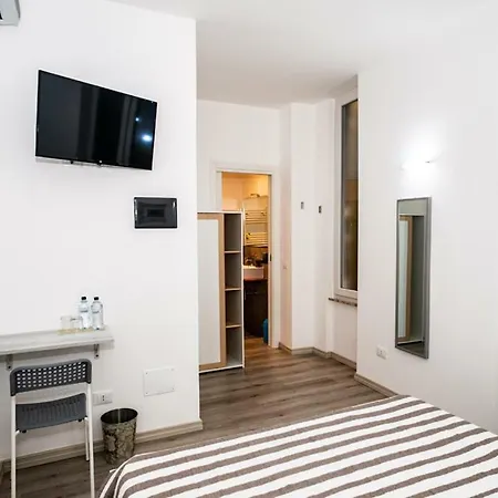 Shelley Guest house 3*