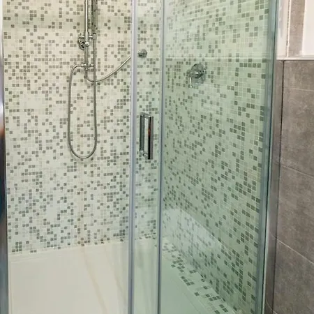 Shelley 3* Специя