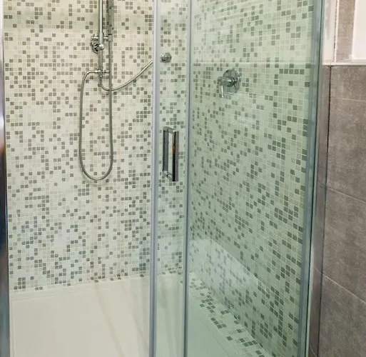 Shelley 3* Специя