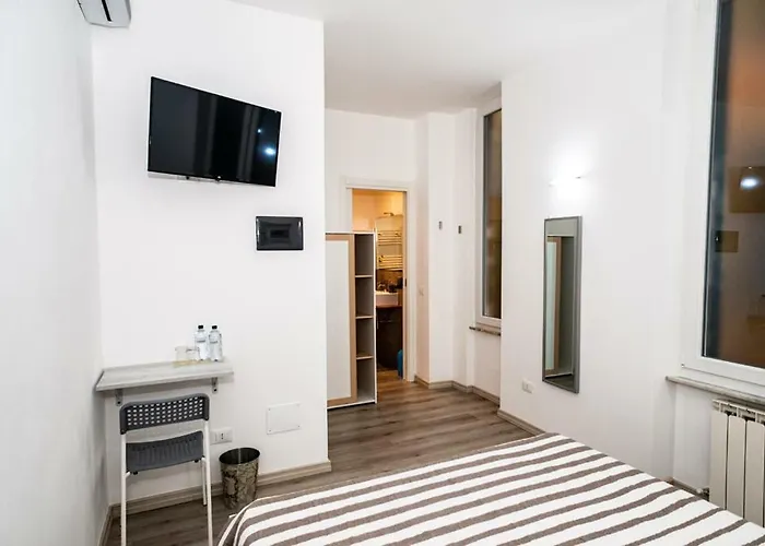 Shelley Гостевой дом 3*